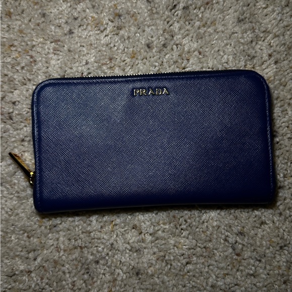 PRADA WALLET BLUE W/ GOLD HARDWARE